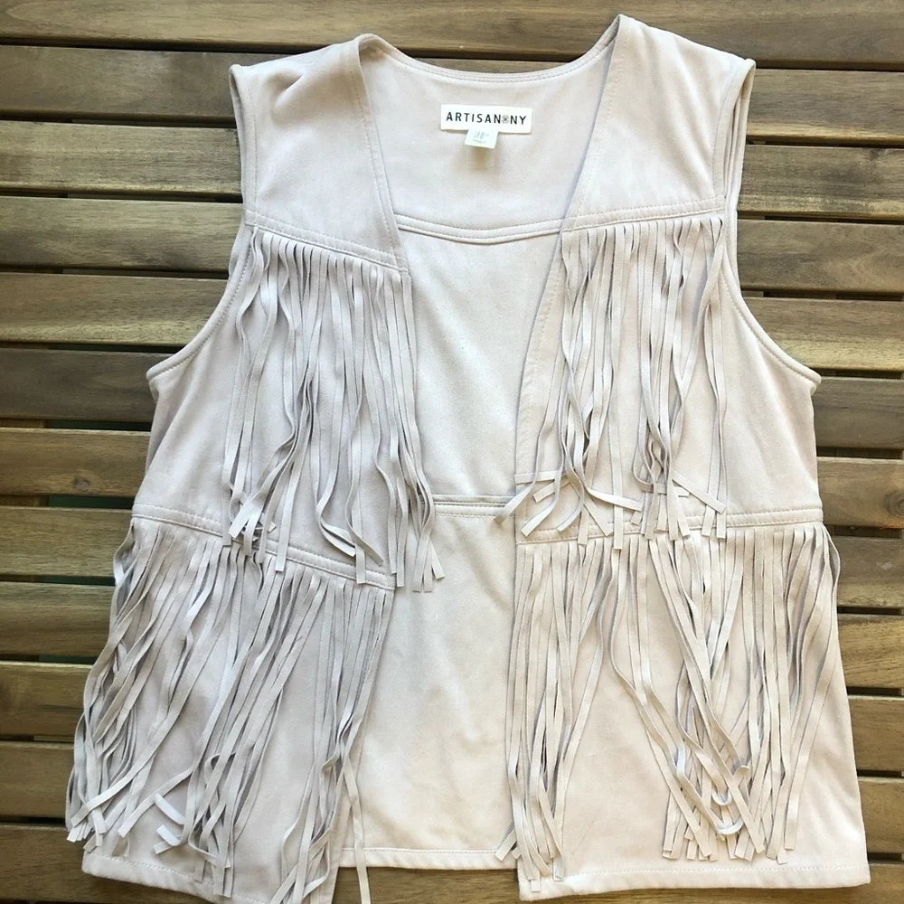 Artisan NY Beige Fringe Vest by Nordstrom size M - Picture 2 of 8